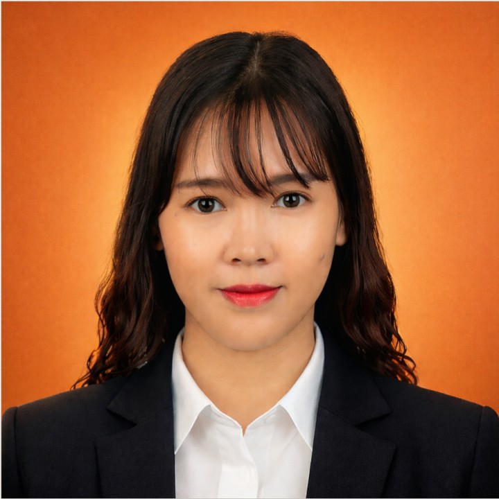 Nikki Genio, Social Media at Customized Plastic Bags